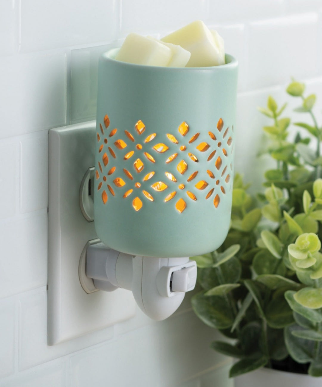 Soft Mint Plug In Wax Warmer