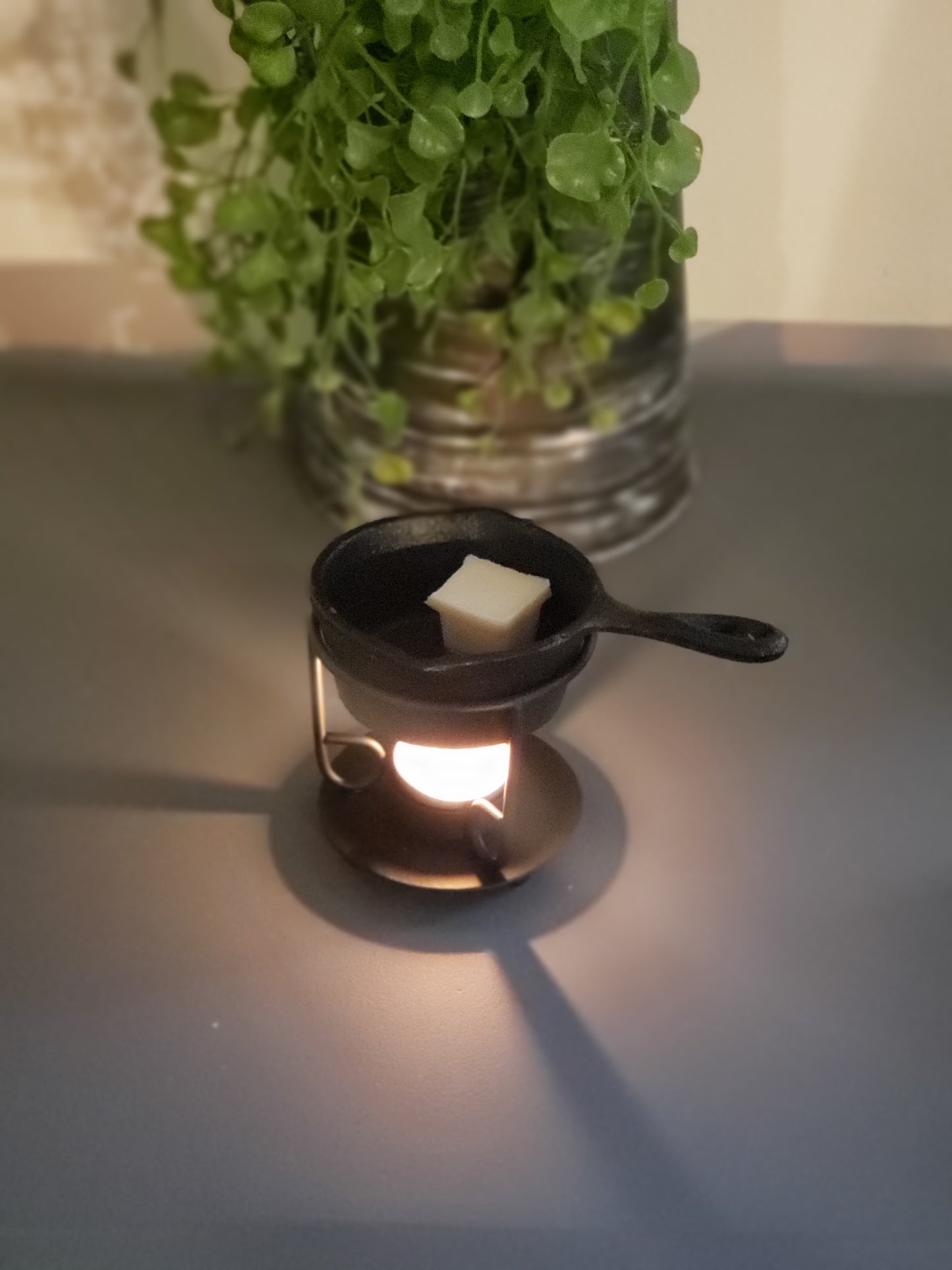 Cast Iron Pan Tealight Wax Warmer